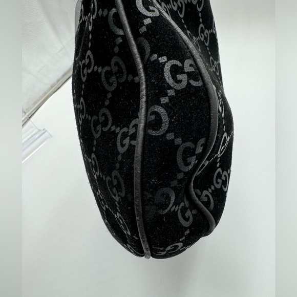 Gucci-Authentic-Guccisima Large Black Shoulder Bag Rare - Picture 6 of 16